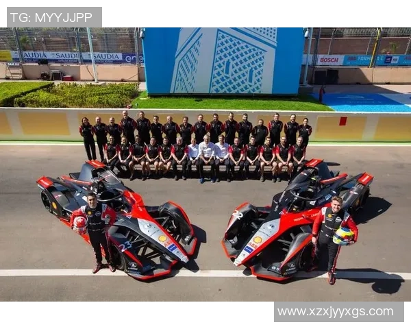 成都网球队在洲际杯积分榜中以56分稳居第一名展现强劲实力